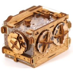 Cluegift - A-Maze-Ing Safe